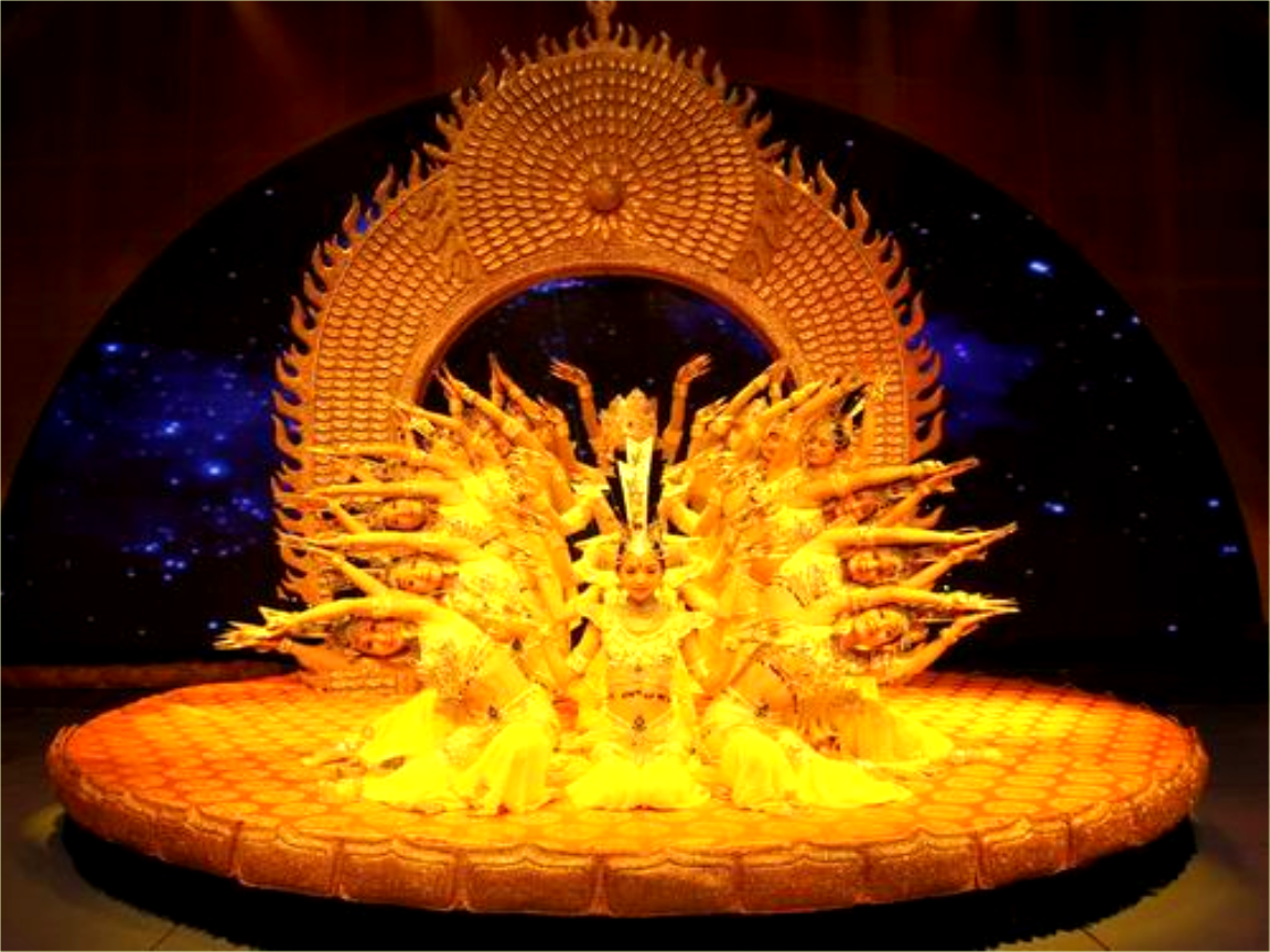 福建省龙岩市庐丰民族中学七年级语文下册 观舞记 教学课件 新人教版.